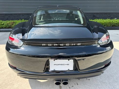 Certified 2025 Porsche 718 Cayman RWD image 13