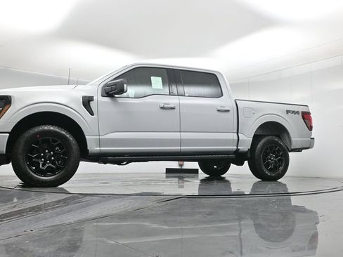 New 2026 Ford F150 XLT w/ Equipment Group 302A MID image 7