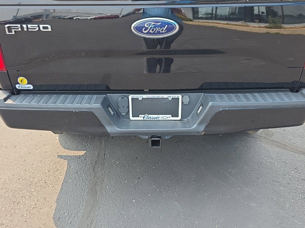 Used 2016 Ford F150 XLT w/ Equipment Group 301A Mid AWD/4WD image 19