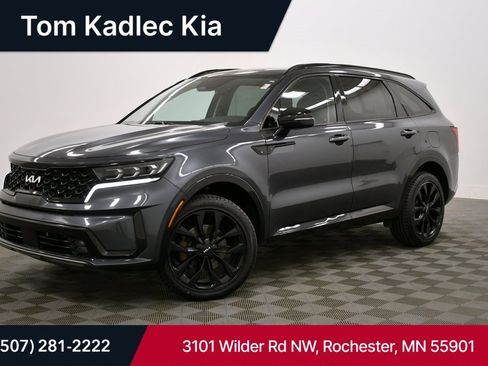 Certified 2023 Kia Sorento SX image 1