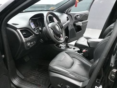 Used 2021 Jeep Cherokee Latitude Lux 80th Anniv w/ Quick Order Package 26U 80TH AWD/4WD image 13