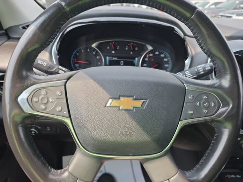 Used 2018 Chevrolet Traverse Premier AWD/4WD image 15