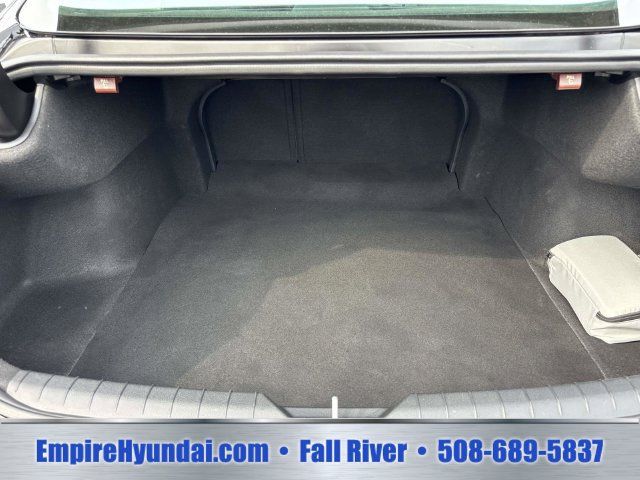 Used 2025 Hyundai Sonata SE FWD image 12