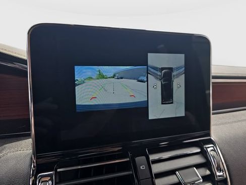 Used 2021 Lincoln Navigator Reserve w/ Luxury Package AWD/4WD image 34