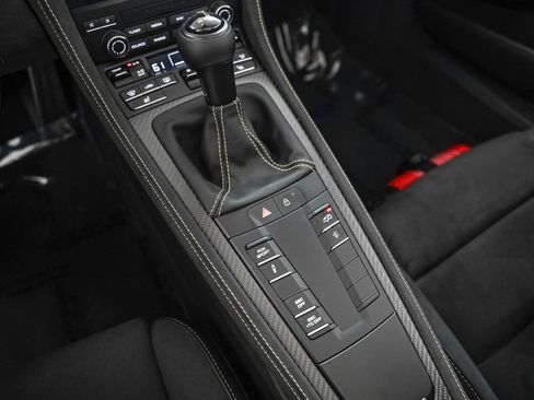 Used 2025 Porsche 718 Boxster Spyder RS image 19