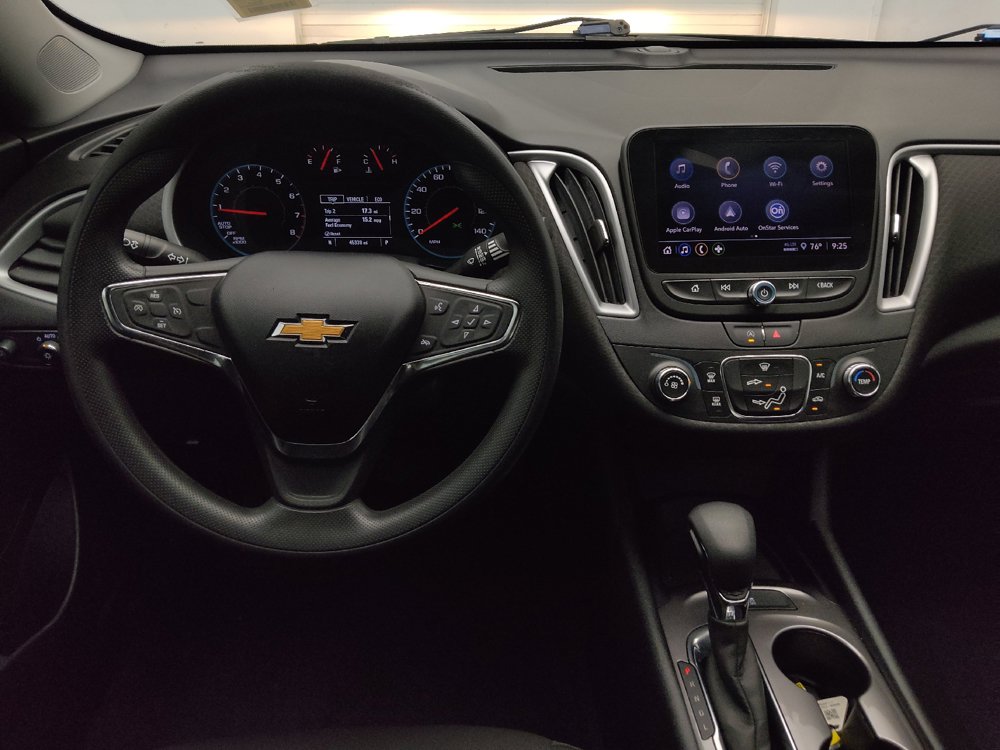 Used 2021 Chevrolet Malibu LS FWD image 22