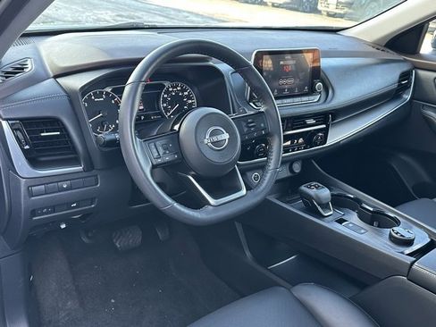 Certified 2023 Nissan Rogue SV w/ SV Premium Package image 33