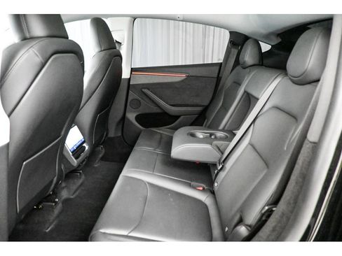 Used 2026 Tesla Model Y Long Range RWD image 21