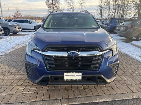 New 2026 Subaru Ascent Limited image 2