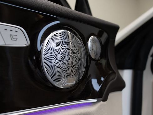 Used 2019 Mercedes-Benz E 450 Cabriolet image 17