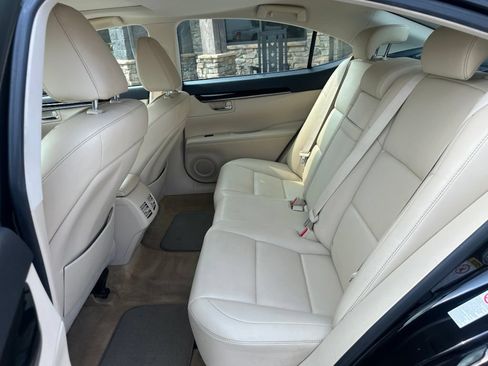 Used 2014 Lexus ES 350 FWD image 34