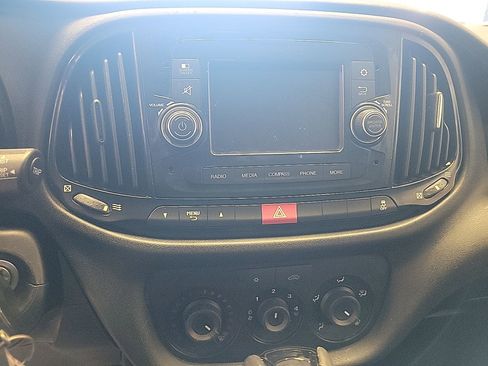 Used 2018 RAM ProMaster City Tradesman FWD image 14