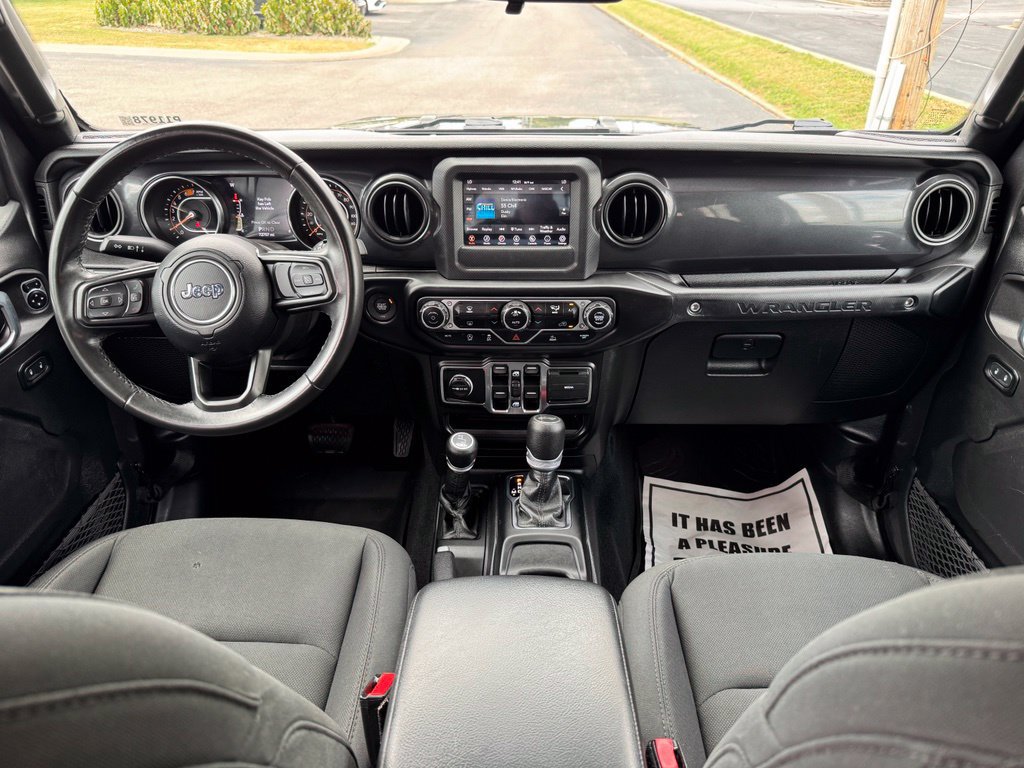Used 2021 Jeep Wrangler Unlimited Sport AWD/4WD image 15