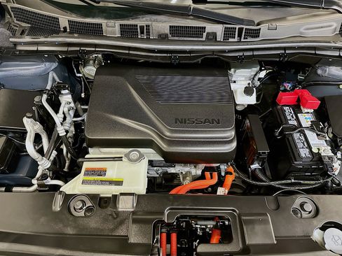 Used 2024 Nissan Leaf SV Plus image 34