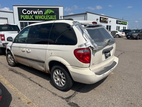 Used 2006 Chrysler Town & Country w/ Popular Equipment Group I image 26