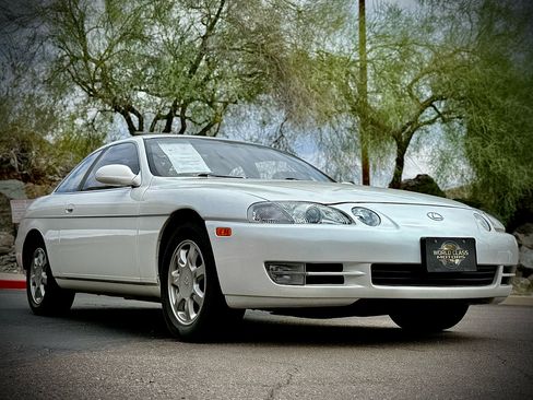 Used 1995 Lexus SC 400 Coupe image 10