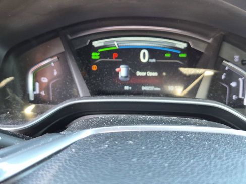 Used 2022 Honda CR-V Touring image 23