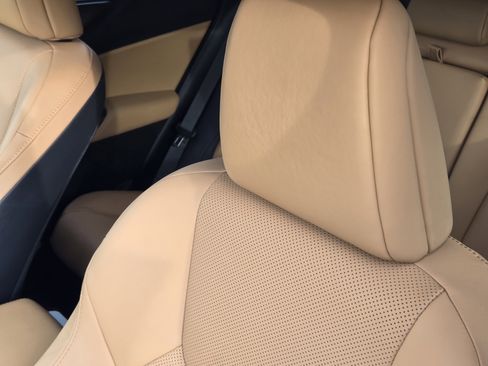 Used 2022 Lexus NX 350h AWD image 33