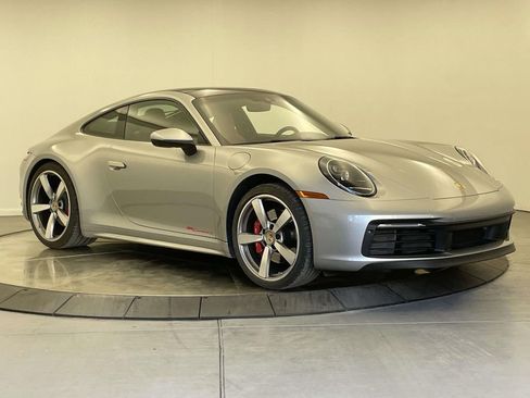 Used 2024 Porsche 911 Carrera S image 9
