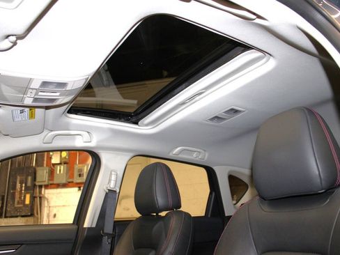 Used 2025 MAZDA CX-5 Carbon Edition image 25