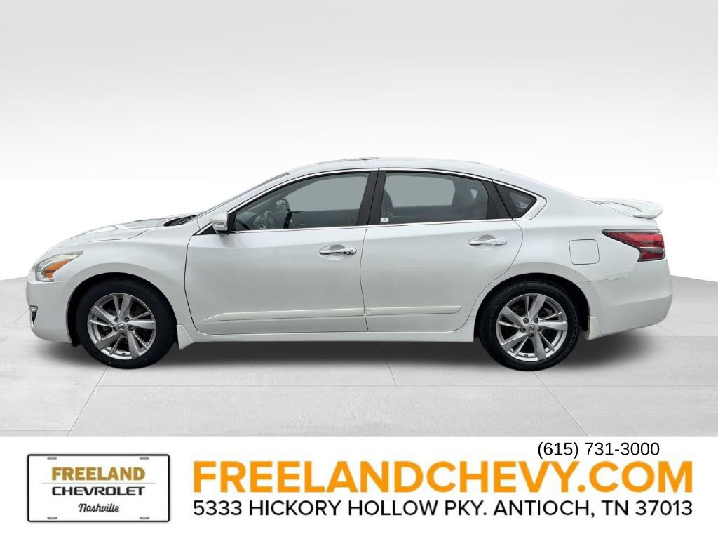 Used 2014 Nissan Altima 2.5 SL w/ Technology Package FWD image 6