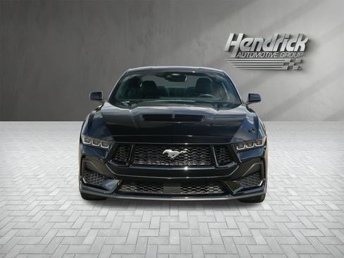 Used 2025 Ford Mustang GT Premium image 6