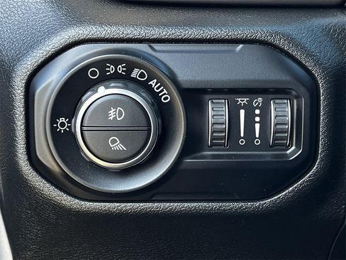 Used 2020 Jeep Gladiator Sport w/ Quick Order Package 24S image 20