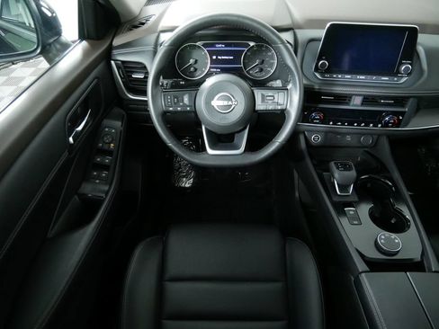 Used 2023 Nissan Rogue SV w/ SV Premium B Package AWD/4WD image 19