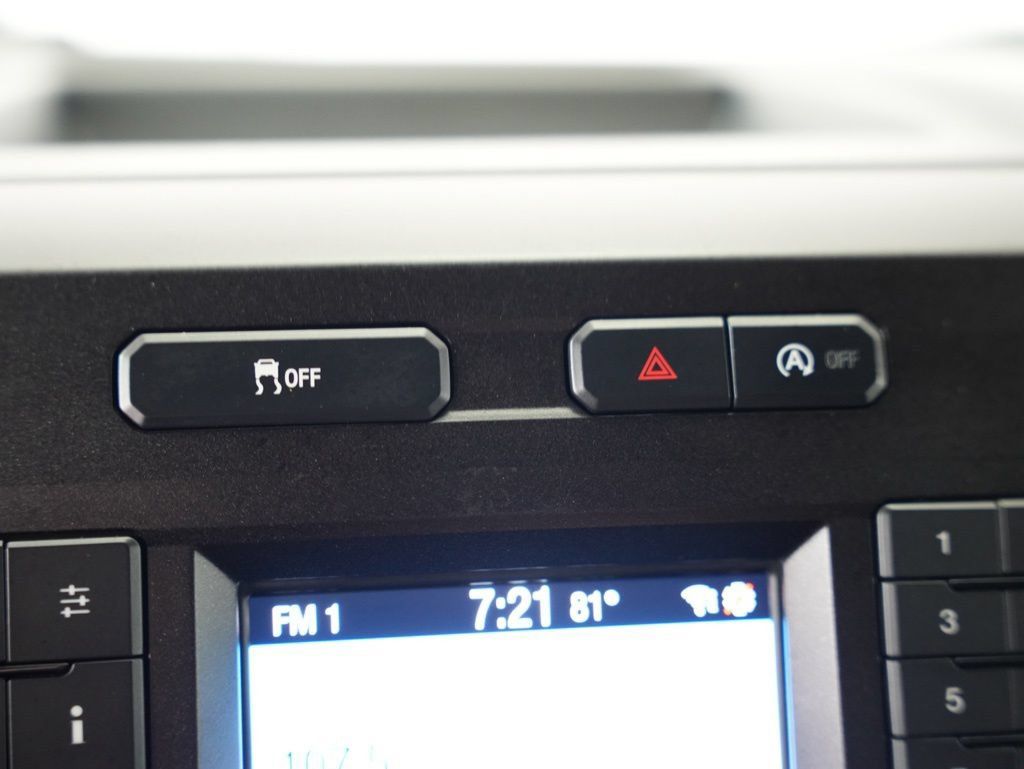 Used 2018 Ford F150 XLT w/ Equipment Group 301A Mid RWD image 18
