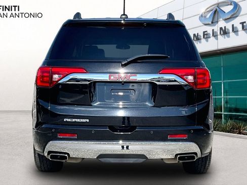 Used 2019 GMC Acadia Denali w/ Technology Package FWD image 5