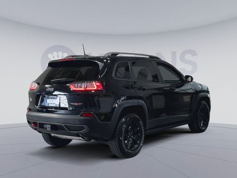 Used 2021 Jeep Cherokee Trailhawk w/ Sun, Sound & Nav Group AWD/4WD image 11