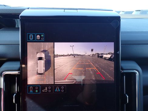 New 2026 GMC Yukon Denali w/ Sun & Power Step Package image 27