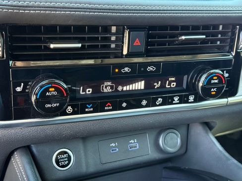 Used 2021 Nissan Rogue SL w/ Premium Package FWD image 11