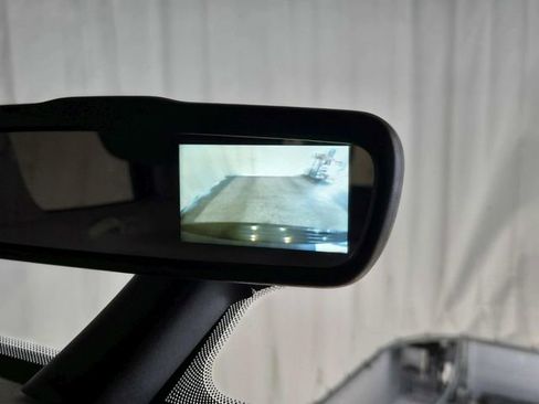 Used 2019 Dodge Journey SE image 25