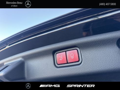 Certified 2023 Mercedes-Benz C 300 Sedan image 6