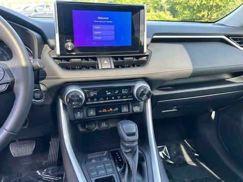 Used 2023 Toyota RAV4 XLE w/ Convenience Package AWD/4WD image 17