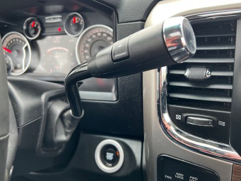 Used 2017 RAM 3500 Laramie image 32