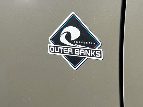 New 2025 Ford Bronco Outer Banks w/ Sasquatch Package image 7