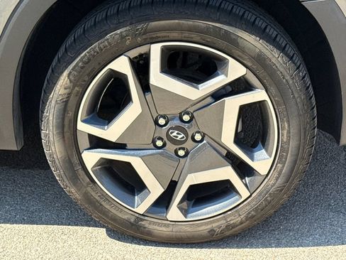 Used 2023 Hyundai Palisade Limited AWD/4WD image 9