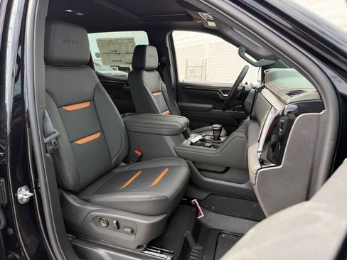New 2026 GMC Sierra 1500 AT4 w/ AT4 Premium Package AWD/4WD image 26
