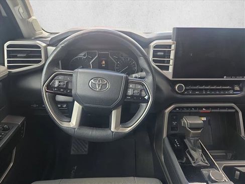 Used 2022 Toyota Tundra Limited image 18