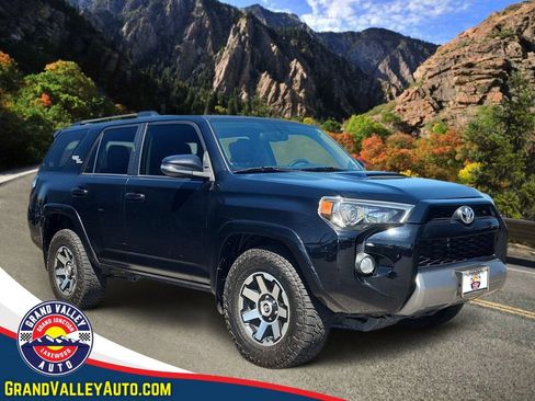 Used 2018 Toyota 4Runner TRD Off-Road Premium AWD/4WD image 1