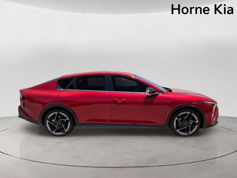 New 2026 Kia K4 GT-Line FWD image 3