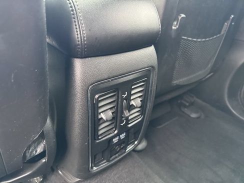 Used 2021 Jeep Grand Cherokee Limited AWD/4WD image 21