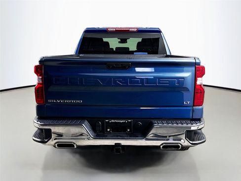 Used 2024 Chevrolet Silverado 1500 LT AWD/4WD image 8