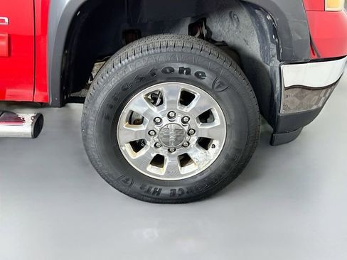 Used 2011 GMC Sierra 2500 SLT w/ SLT Convenience Package AWD/4WD image 35