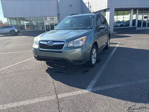 Used 2015 Subaru Forester 2.5i Premium w/ Popular Package #1 AWD/4WD image 6