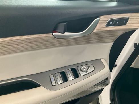 Used 2021 Hyundai Palisade Limited AWD/4WD image 6