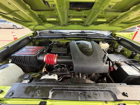 Used 2022 Toyota Tacoma TRD Pro AWD/4WD image 17