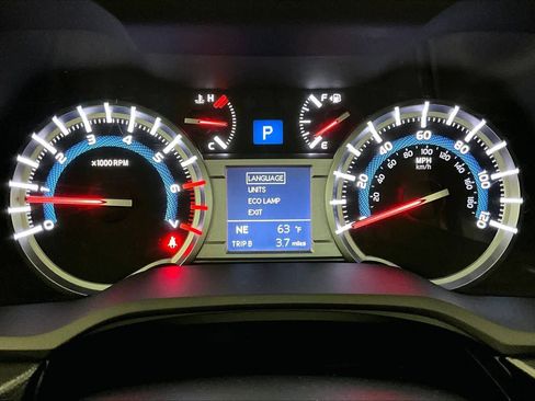 Used 2014 Toyota 4Runner Limited image 24